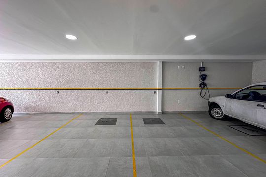 Garagem de apartamento à venda com 3 quartos, 110m² em Paraíso, Santo André