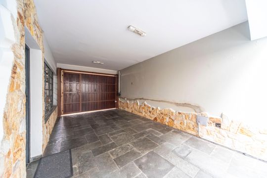 Garagem de casa à venda com 3 quartos, 420m² em Campestre, Santo André