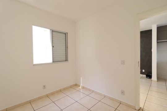 Quarto 1 de apartamento para alugar com 2 quartos, 48m² em Antonio Marincek, Ribeirão Preto
