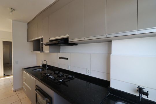 Cozinha de apartamento para alugar com 2 quartos, 48m² em Antonio Marincek, Ribeirão Preto