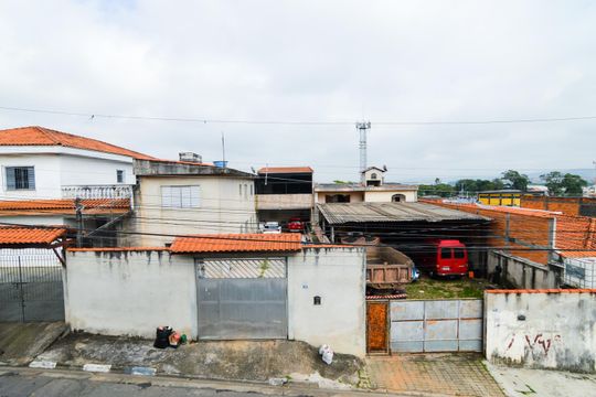 Vista do Quarto 2 de casa para alugar com 2 quartos, 60m² em Jardim Presidente Dutra, Guarulhos