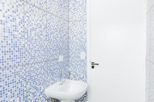Banheiro de casa para alugar com 2 quartos, 60m² em Jardim Presidente Dutra, Guarulhos