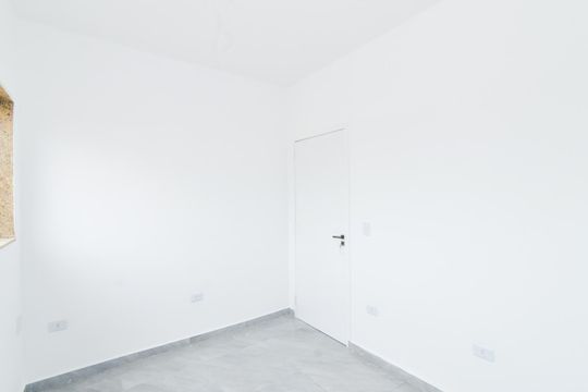 Quarto 2 de casa para alugar com 2 quartos, 60m² em Jardim Presidente Dutra, Guarulhos