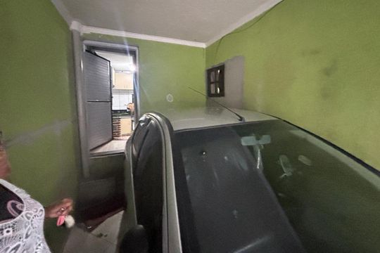 Garagem 1 vaga  de casa à venda com 4 quartos, 50m² em Conjunto Habitacional Calux, São Bernardo do Campo