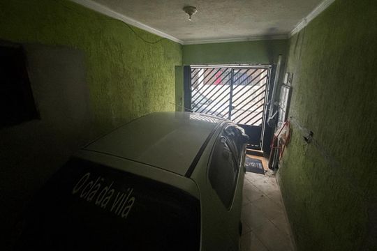 Garagem 1 vaga  de casa à venda com 4 quartos, 50m² em Conjunto Habitacional Calux, São Bernardo do Campo