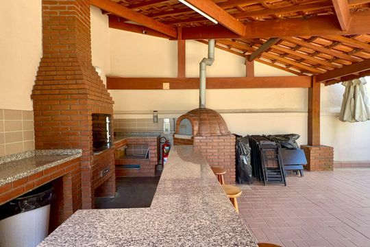 Churrasqueira de apartamento à venda com 2 quartos, 74m² em Pinheiros, São Paulo