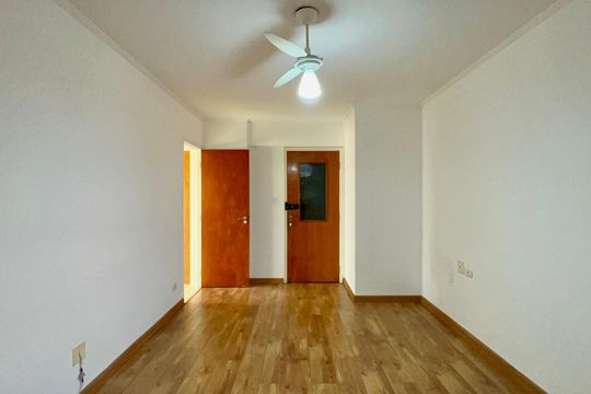 Sala de apartamento à venda com 2 quartos, 74m² em Pinheiros, São Paulo