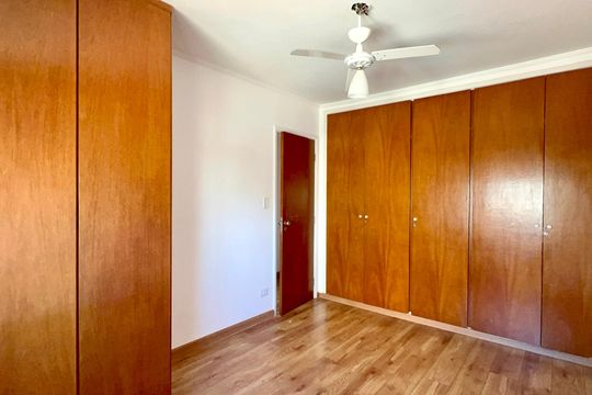 Quarto 3 de apartamento à venda com 2 quartos, 74m² em Pinheiros, São Paulo