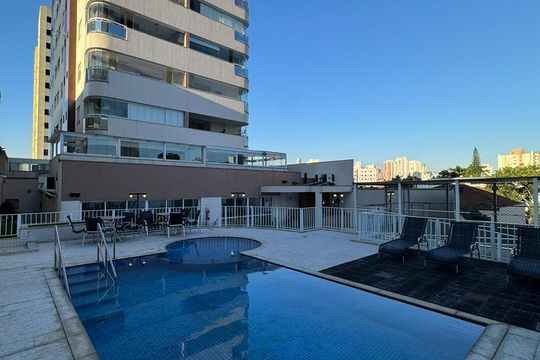 Apartamento à venda com 2 quartos, 71m² em Vila Bertioga, São Paulo