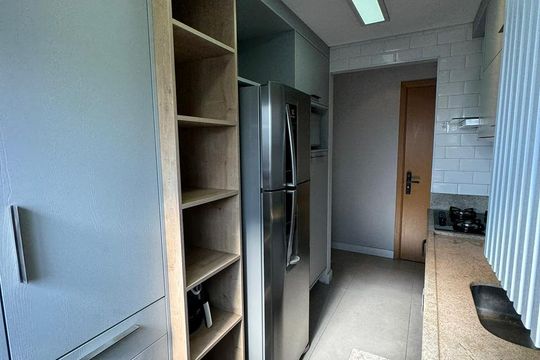 Apartamento à venda com 2 quartos, 71m² em Vila Bertioga, São Paulo