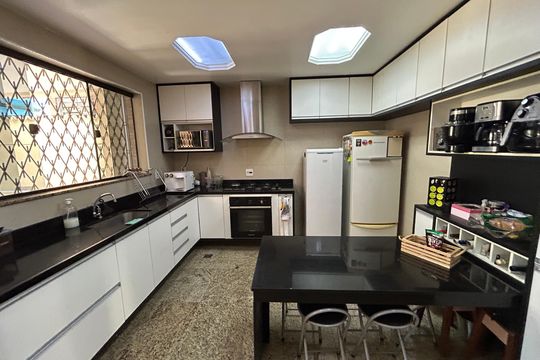 Cozinha de casa à venda com 5 quartos, 473m² em Maria da Graça, Rio de Janeiro