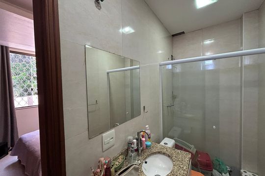 Banheiro da Suíte 3 de casa à venda com 5 quartos, 473m² em Maria da Graça, Rio de Janeiro
