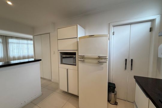 Cozinha de apartamento para alugar com 3 quartos, 112m² em Vila Buarque, São Paulo