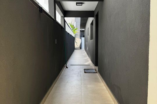 Área externa de casa para alugar com 2 quartos, 240m² em Planalto Paulista, São Paulo