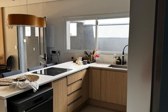 Cozinha de casa para alugar com 2 quartos, 240m² em Planalto Paulista, São Paulo