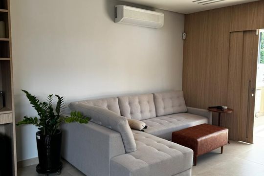 Sala de casa para alugar com 2 quartos, 240m² em Planalto Paulista, São Paulo