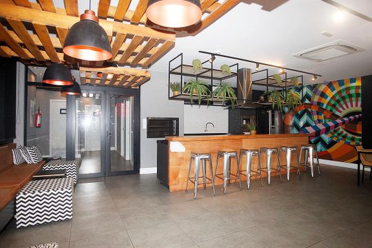Área Comum - Salão de Festas de kitnet/studio à venda com 1 quarto, 34m² em Cidade Baixa, Porto Alegre
