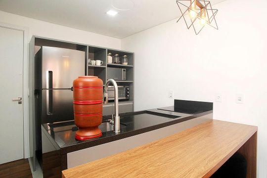 Cozinha de kitnet/studio à venda com 1 quarto, 34m² em Cidade Baixa, Porto Alegre