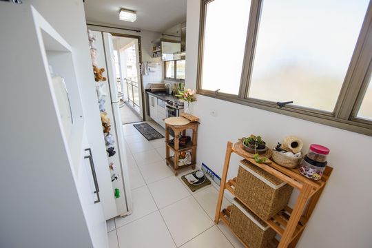 Cozinha de apartamento para alugar com 2 quartos, 105m² em Centro, Taubaté