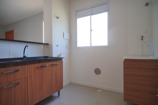 Cozinha de apartamento à venda com 2 quartos, 41m² em Feitoria, São Leopoldo