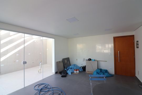 Sala  de apartamento para alugar com 2 quartos, 70m² em Jardim das Quatro Marias, São Bernardo do Campo