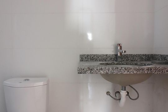 Banheiro Social de apartamento para alugar com 2 quartos, 68m² em Jardim das Quatro Marias, São Bernardo do Campo