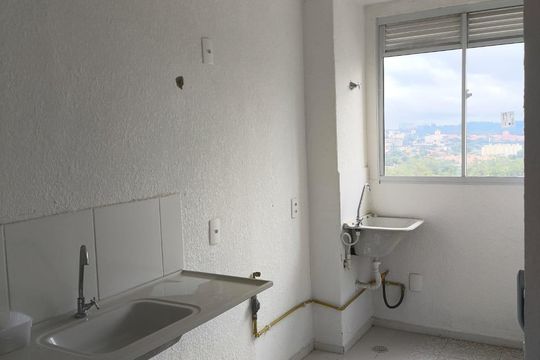 Cozinha de apartamento à venda com 2 quartos, 47m² em Jardim Boa Vista (Zona Oeste), Osasco