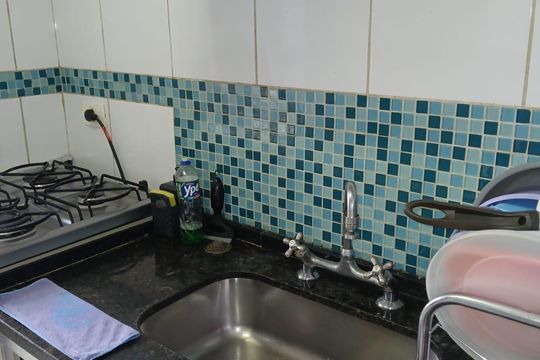 Cozinha de apartamento à venda com 2 quartos, 42m² em Vila Jacuí, São Paulo