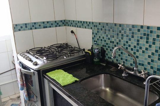 Cozinha de apartamento à venda com 2 quartos, 42m² em Vila Jacuí, São Paulo