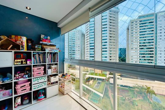 Sacada de apartamento à venda com 4 quartos, 274m² em Vila da Serra, Nova Lima