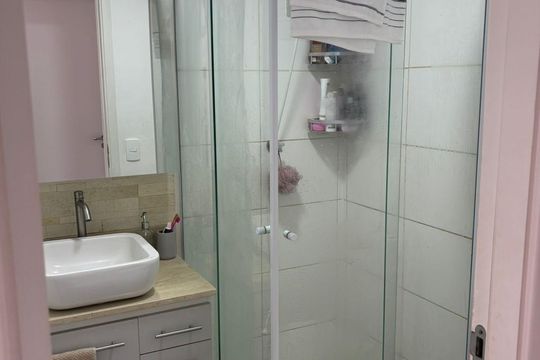 Banheiro de apartamento à venda com 2 quartos, 40m² em Imirim, São Paulo