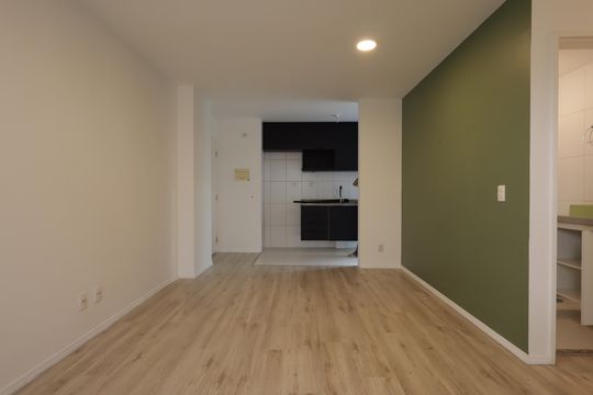 Sala de apartamento à venda com 2 quartos, 85m² em Jardim Caboré, São Paulo