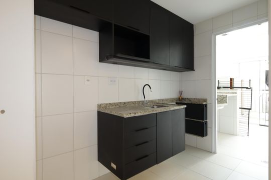 Cozinha de apartamento à venda com 2 quartos, 85m² em Jardim Caboré, São Paulo