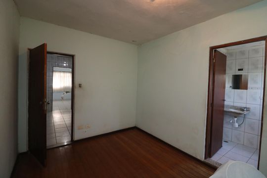 Quarto de casa à venda com 1 quarto, 60m² em Parque Santa Madalena, São Paulo