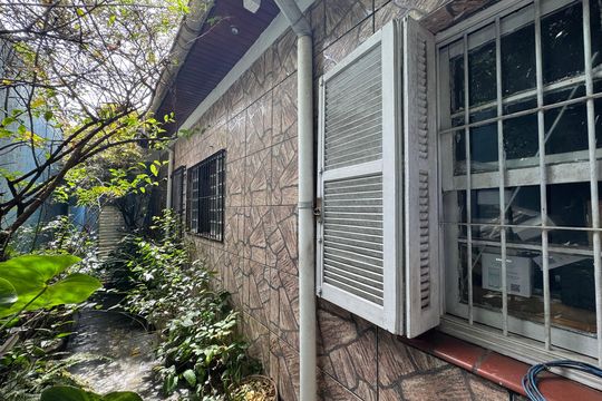 Quintal de casa para alugar com 5 quartos, 350m² em Vila Campesina, Osasco