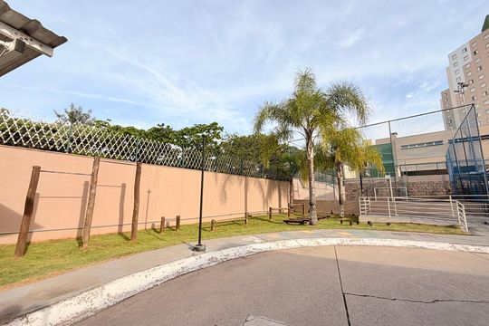 Área comum - academia ao ar livre de apartamento à venda com 2 quartos, 48m² em Jardim do Lago, Jundiaí