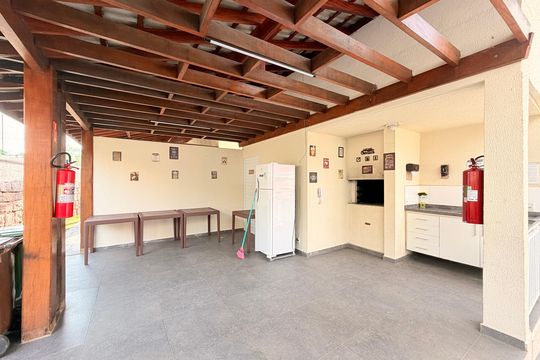Área comum - Churrasqueira de apartamento à venda com 2 quartos, 48m² em Jardim do Lago, Jundiaí