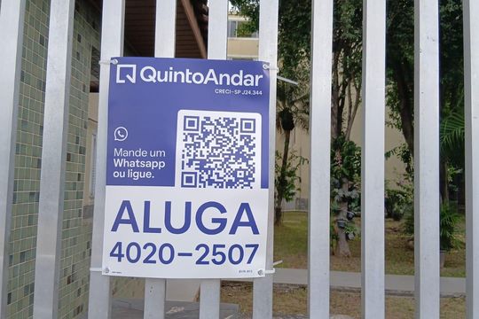 Plaquinha de apartamento à venda com 2 quartos, 60m² em Vila Sabrina, São Paulo
