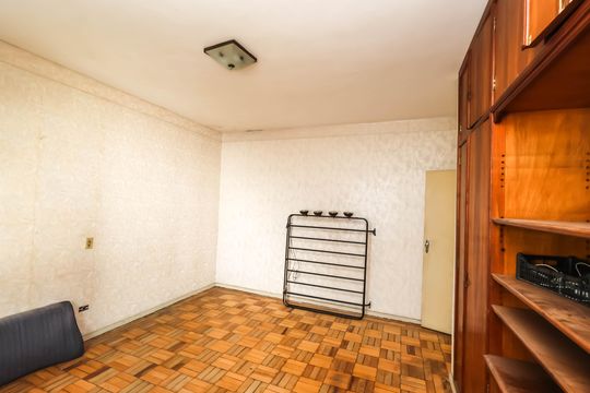 Quarto de casa para alugar com 3 quartos, 212m² em Vila Mariana, São Paulo