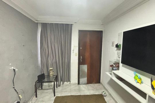 Sala de apartamento à venda com 2 quartos, 48m² em Conjunto Habitacional Padre Manoel da Nobrega, São Paulo