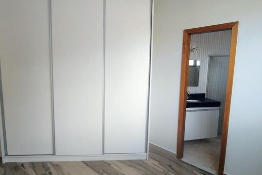 Apartamento para alugar com 3 quartos, 190m² em Santa Amelia, Belo Horizonte