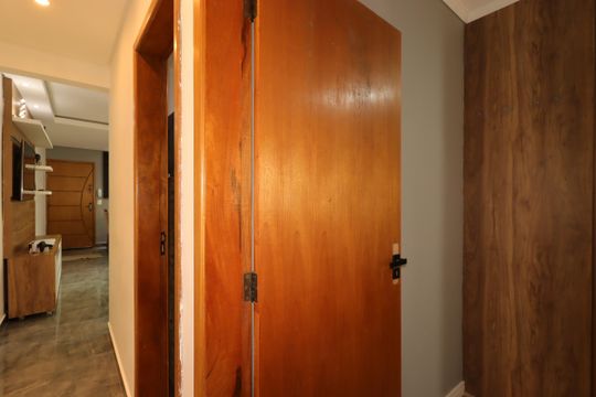 Corredor de apartamento à venda com 2 quartos, 61m² em Parque Novo Oratório, Santo André