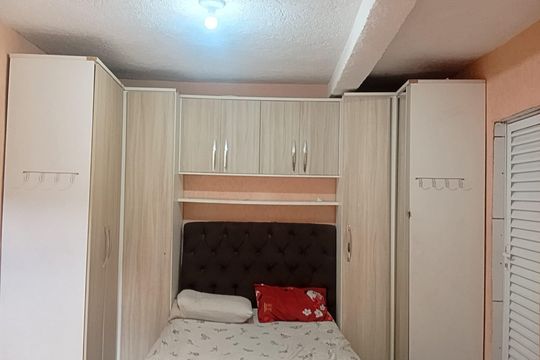 Quarto de casa à venda com 2 quartos, 46m² em Cidade São Mateus, São Paulo