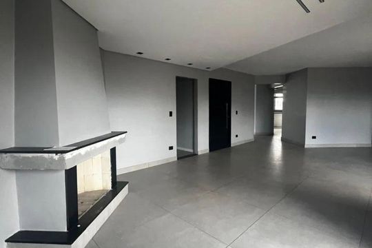 Apartamento para alugar com 3 quartos, 202m² em Tatuapé, São Paulo