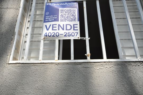 Placa de apartamento à venda com 2 quartos, 40m² em Parque Edu Chaves, São Paulo