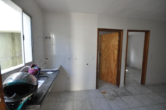 Cozinha de apartamento à venda com 2 quartos, 40m² em Parque Edu Chaves, São Paulo
