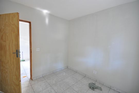 Quarto 1 de apartamento à venda com 2 quartos, 40m² em Parque Edu Chaves, São Paulo