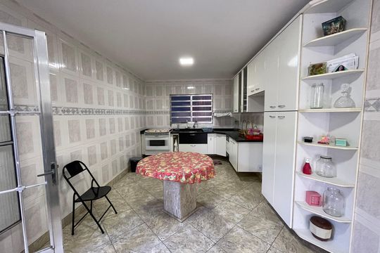 Cozinha de casa à venda com 3 quartos, 219m² em Cidade Intercap, Taboão da Serra