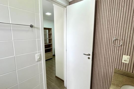 Banheiro 1 de apartamento para alugar com 3 quartos, 110m² em Vila Leonor, Guarulhos
