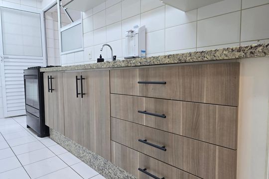 Cozinha  de apartamento para alugar com 3 quartos, 110m² em Vila Leonor, Guarulhos